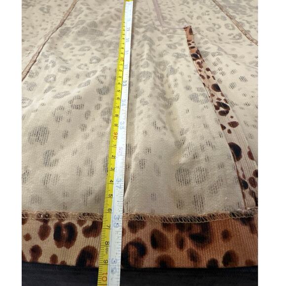 Vintage Bandolino Leopard print long trench coat button up, woman’s size 16 - Picture 11 of 13